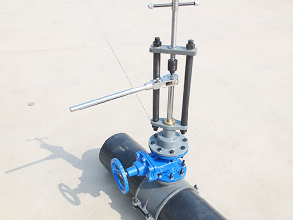 水鉆孔機(jī)怎么用？鉆孔機(jī)后面起火是什么原因？